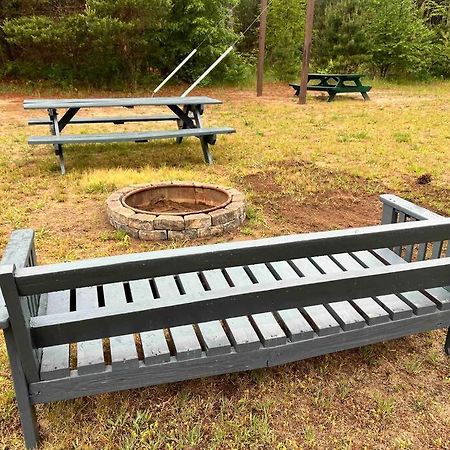 Thompsonville Willow Cabin מראה חיצוני תמונה