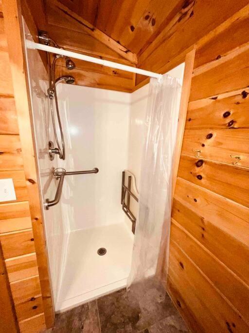 Thompsonville Willow Cabin מראה חיצוני תמונה